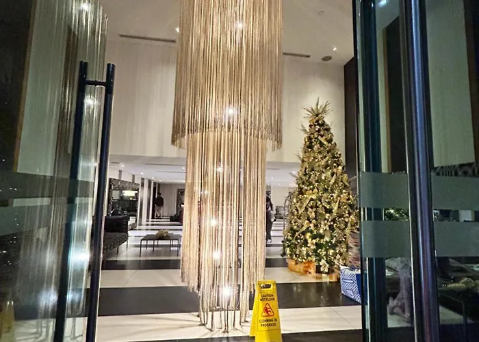 Roomi Acqua Private Residences Aparthotel Manila