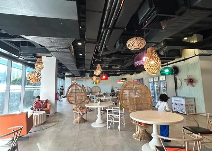 Roomi Acqua Private Residences Manila