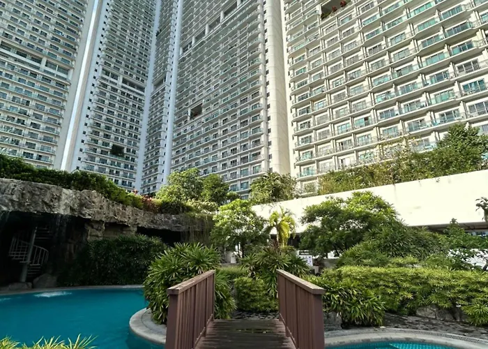 Roomi Acqua Private Residences Aparthotel